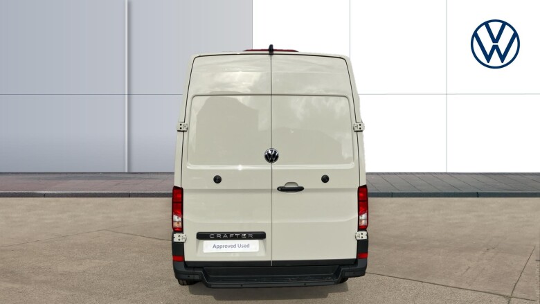 Volkswagen Crafter Cr35 Lwb Diesel Fwd 2.0 TDI 140PS Commerce Plus High Roof Van